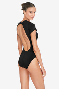 AVA T-SHIRT ONE PIECE