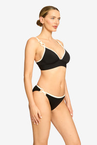 CLAIRE TRIANGLE TOP