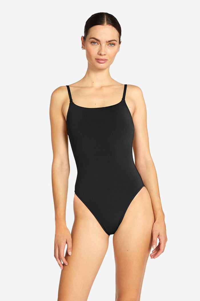 AVA SCOOP NECK MIO ONE PIECE